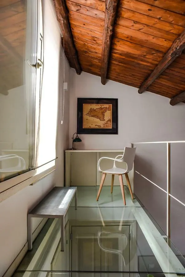 Rooms 19 B&B Palermo İtalya